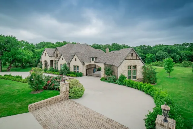 Home sold by The Grisak Group in Fairview